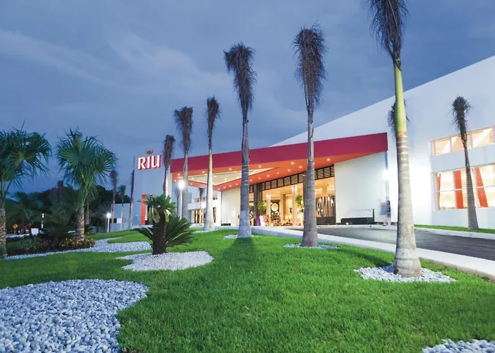 Riu Playacar Resort